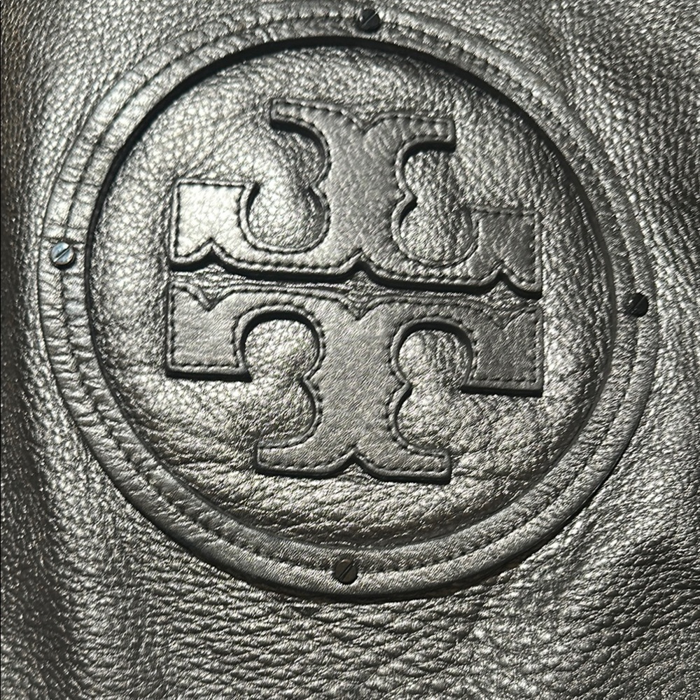 Tory Burch Metallic Silver Tote - Picture 3 of 16